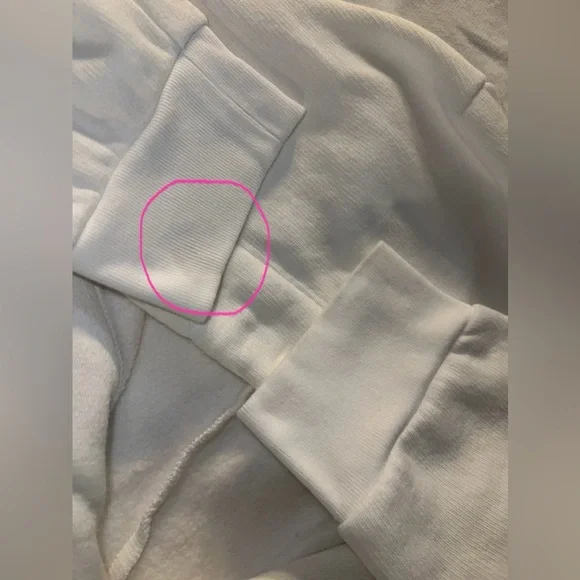 VS PINK~ White Sweatshirt w/ Red Dog Bling Design - Picture 7 of 14